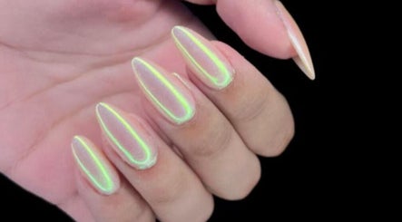 Zuri Nail Bar image 3
