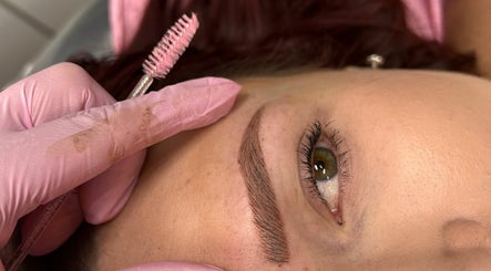 Beckles Beauty Barn image 3
