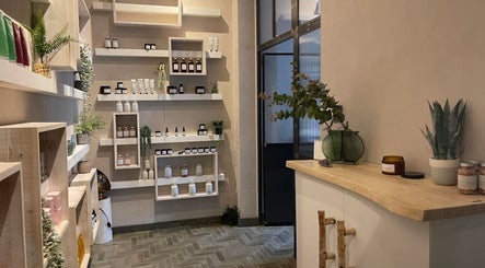 Elixir's serene product display with natural decor at Royal Leamington Spa, England, GB.