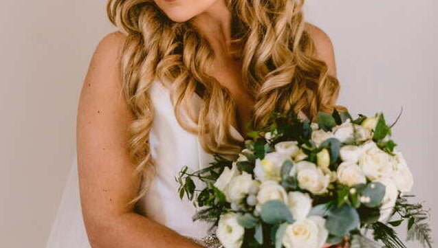 Jo Stringer Bridal and Occasions image 1