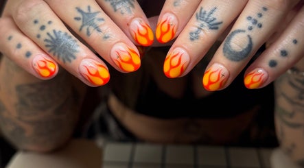 صورة The Painted Parlour 3