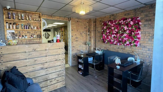 The Rooms Hair & Beauty