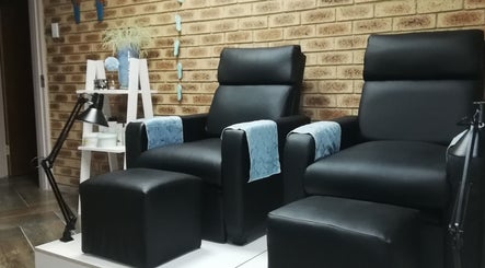 Modern pedicure chairs at Bonito Nail Hair Beauty Salon in Sasolburg, Free State, ZA offer comfort and style.