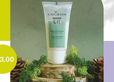 Enzymatische peeling bij Schoonheidssalon DIVINE Beauty in Helden, Limburg, NL. Prijs: €23,00.