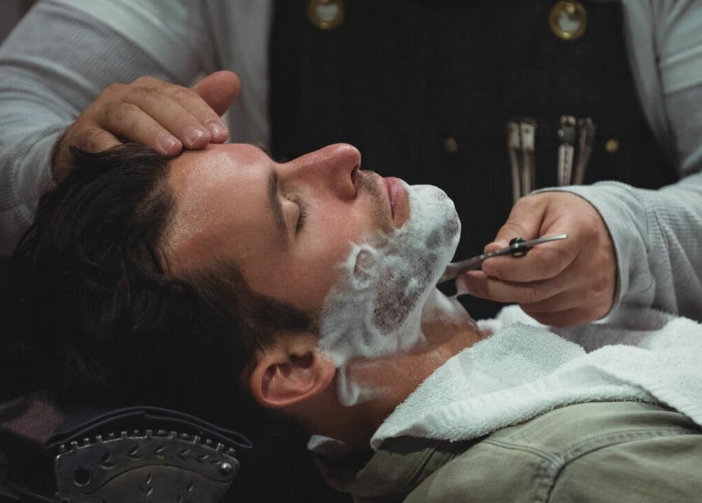 Shaving service at IN STYLE Men’s Salon Laguna Beach & Lake Forest, Laguna Beach, California, US.