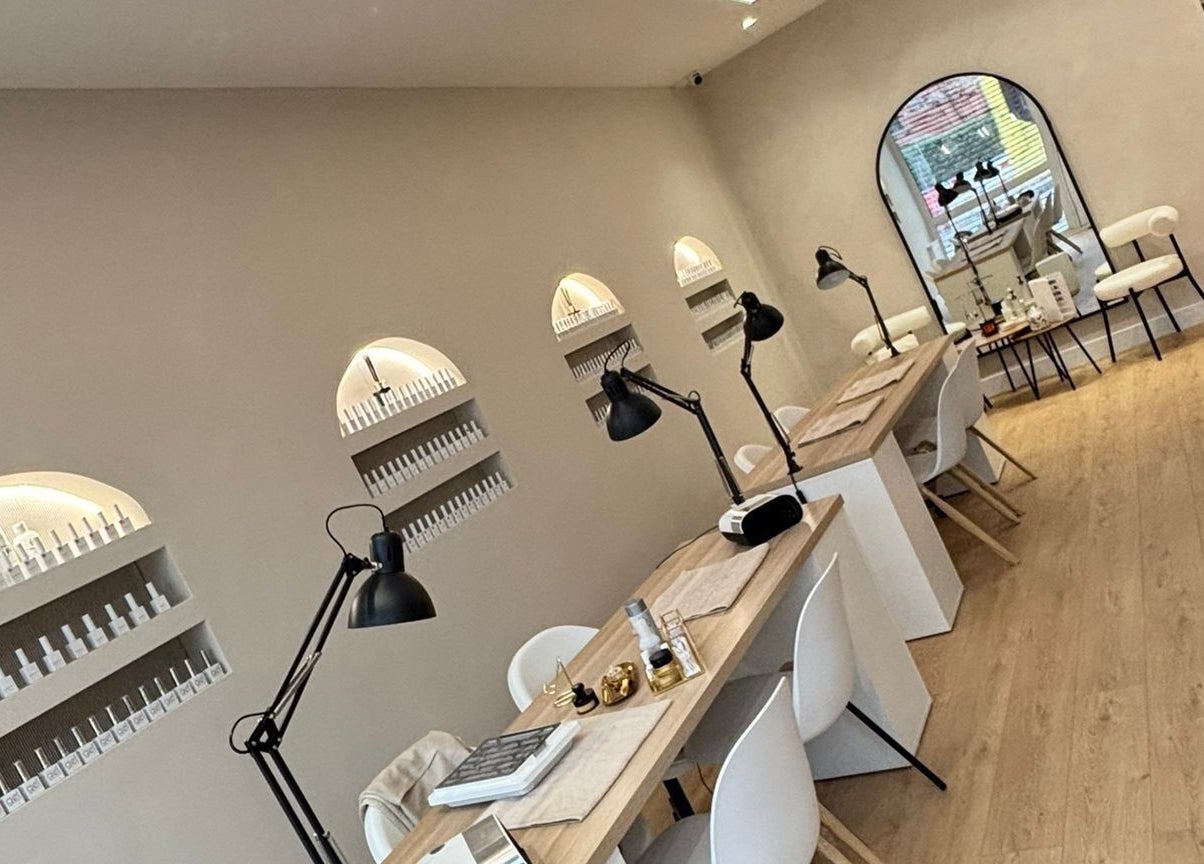 Oh so Tilly by That Nail Girl in UK, England, GB features sleek, modern nail stations and stylish decor.
