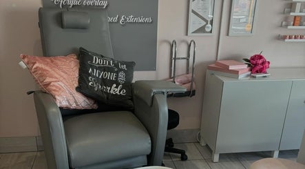 The Nail Bar and Beauty Room