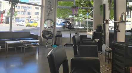 Amy's Hair & Beauty Te Aro