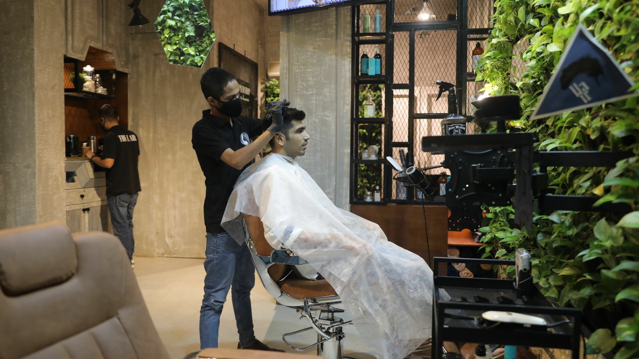 Best hair colouring salons in Mumbai | Fresha