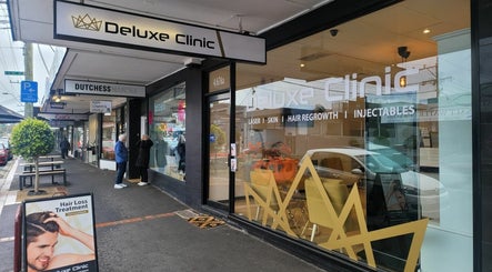 Deluxe Clinic, bild 3