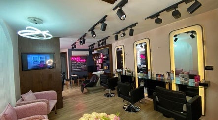 Nano Beauty Zone Salon图像2
