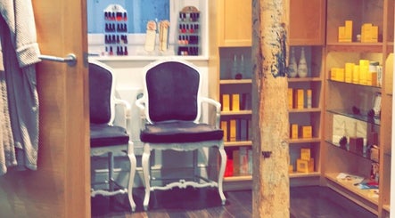 Relaxing nail treatment area at AmyLouise at Esprit Urban Retreat, Saffron Walden, England, GB.