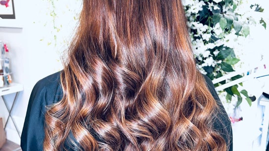 Danielle’s Hair & Beauty