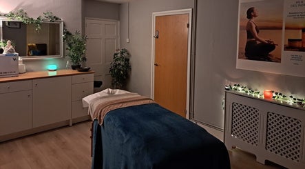 ROOM 2