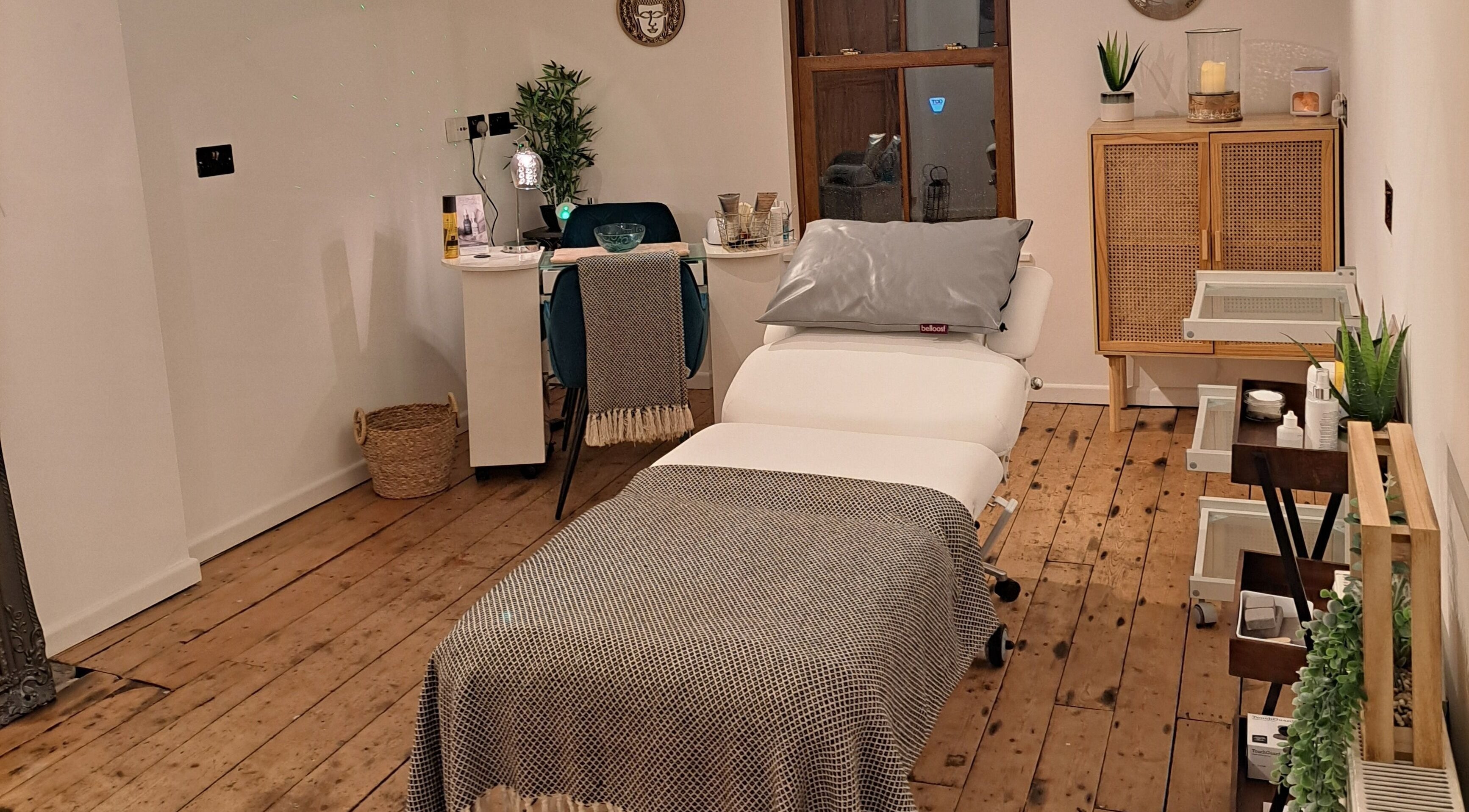 Tranquil Room 2 in Abergavenny, Wales, GB offers a serene atmosphere for wellness and relaxation treatments.