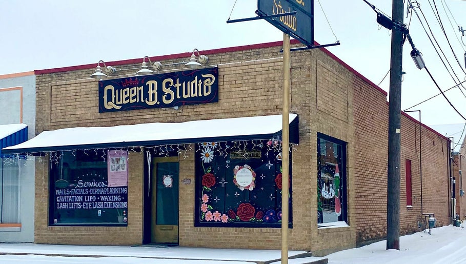 Queen B Studio image 1