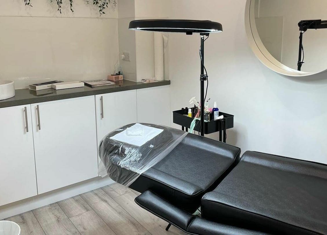 Elegant treatment room at Nickies Salon & Academy, Musselburgh, Scotland, GB with modern decor and facilities.