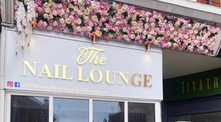 The Nail Lounge