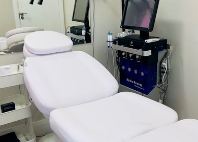 Modern treatment room at Aesthetic Skin Lab Ireland, Dublin, County Dublin, IE featuring Hydra Beauty equipment.