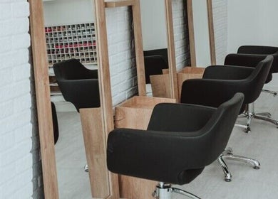 Elegant salon chairs at Salon Inspire, kv. Manastirski livadi, София, BG, offering luxurious hair services.