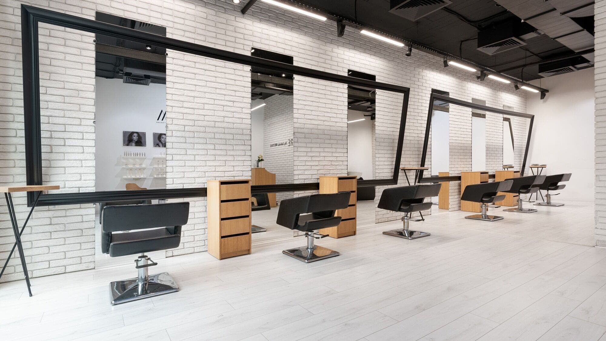 Sleek and modern styling stations at Salon Inspire, kv. Mladost 1, София, BG, showcasing elegance.