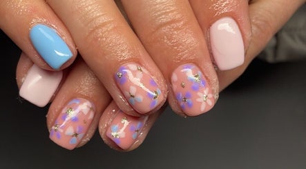 Image de Dazzling Beauty 2