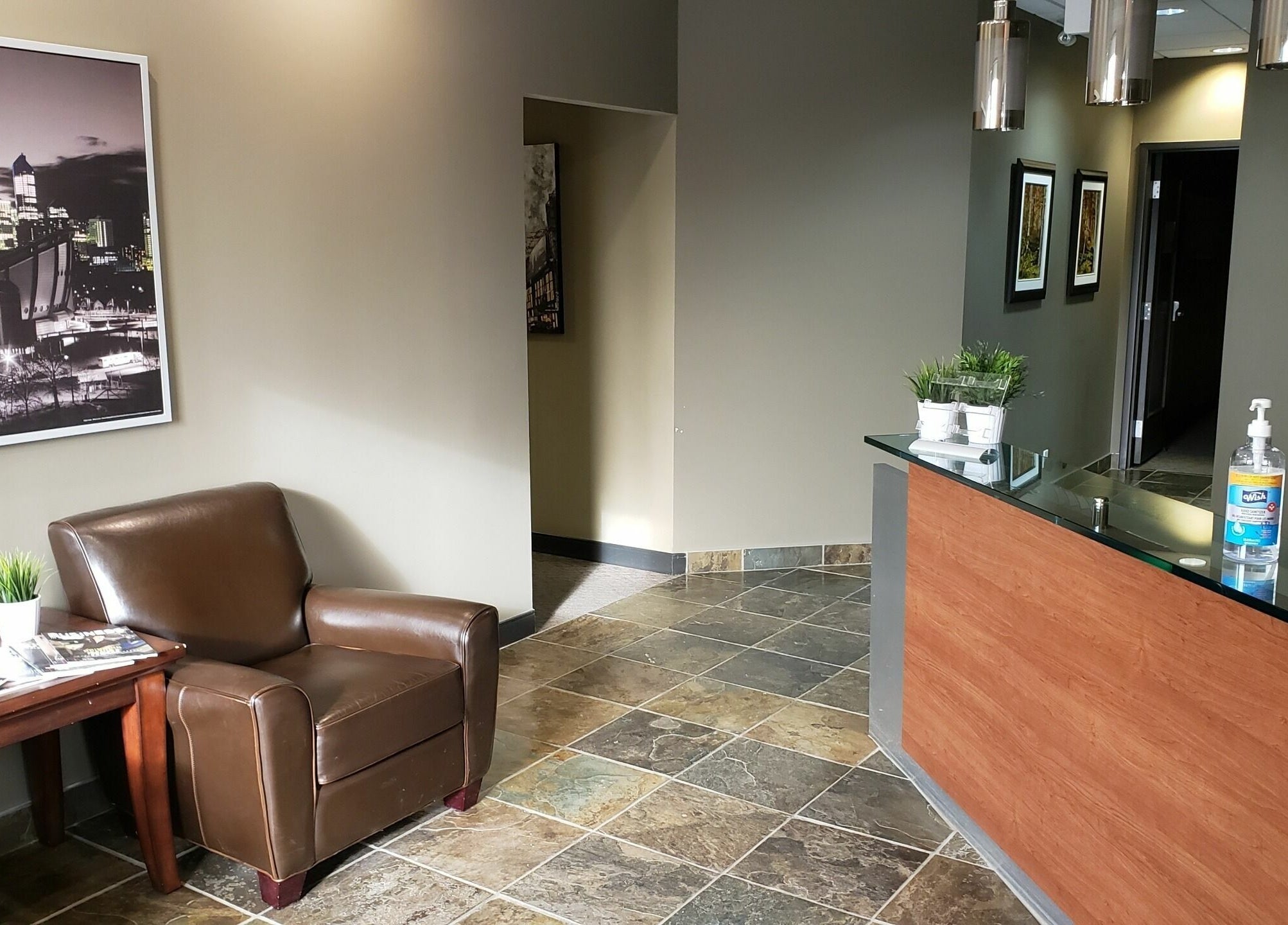 Cozy reception area at Piotr Gorecki Manual Therapy Clinic Inc. in Calgary, Alberta, CA.