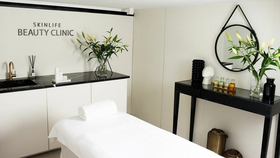 SkinLife Beauty Clinic  (Av. Liberdade) Rosa imaginea 1