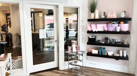 Peak Bloom Beauty LLC (Beyond Beauty Studio) image 3