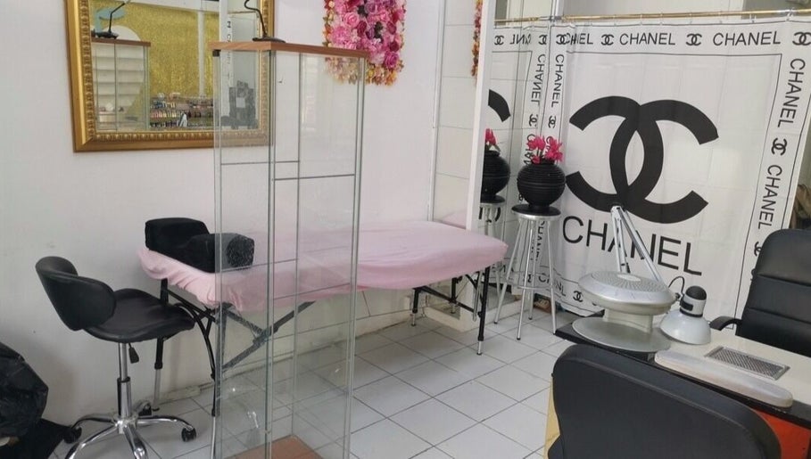 Yaema's Beauty Bar slika 1