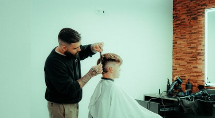 Onfleek Telheiras: Barber & Tattoo Studios obrázek 2