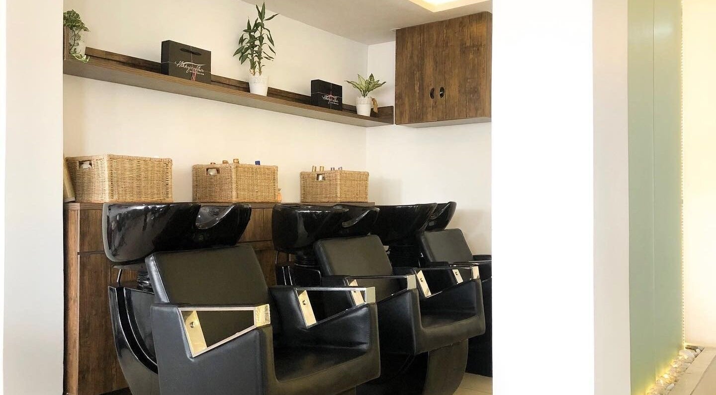 Sleek shampoo stations at The Hikky's Hair Studio in Lagos, Lagos, NG offer a modern and inviting vibe.