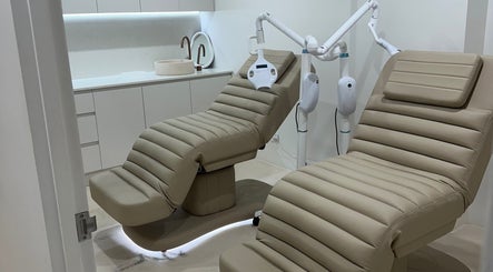 Luxurious treatment chairs at Meridian Aesthetics | Surfers Paradise, Queensland, AU for ultimate relaxation.