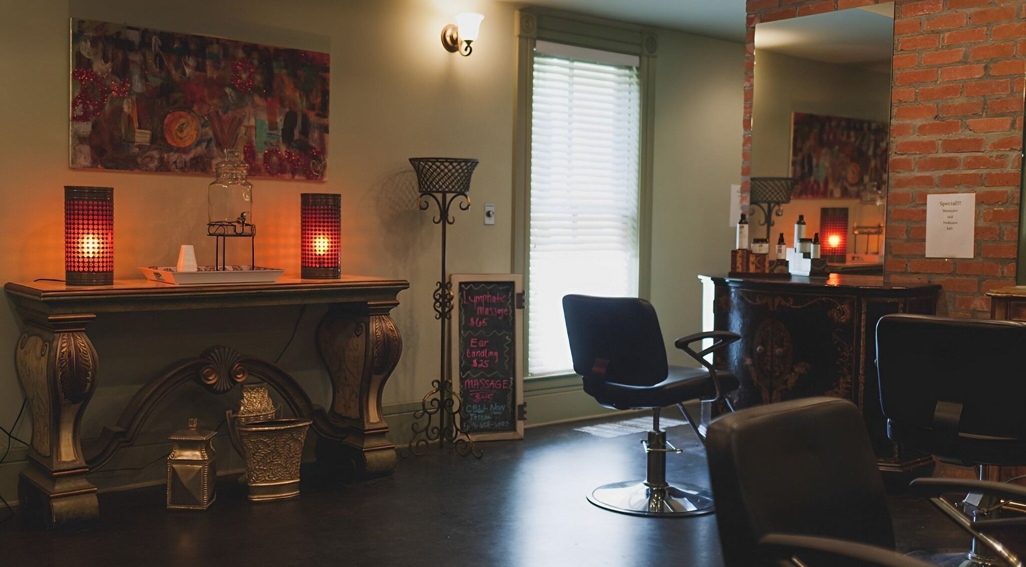 Warm, inviting interior of ROSA' VITA SALON in Beaumont, Texas, US, featuring stylish seating and décor.