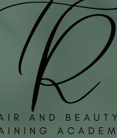 The Retreat Hair and Beauty зображення 2