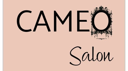 CAMEO Salon-Amanda Smith