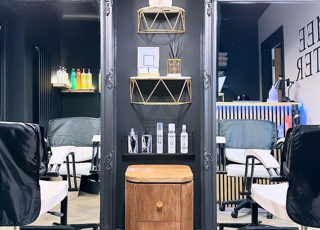 Elegant styling chairs and mirrors at Aimee Baxter Hairdressing in Cupar, Scotland, GB.