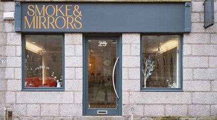 Smoke & Mirrors Hair Salon slika 3