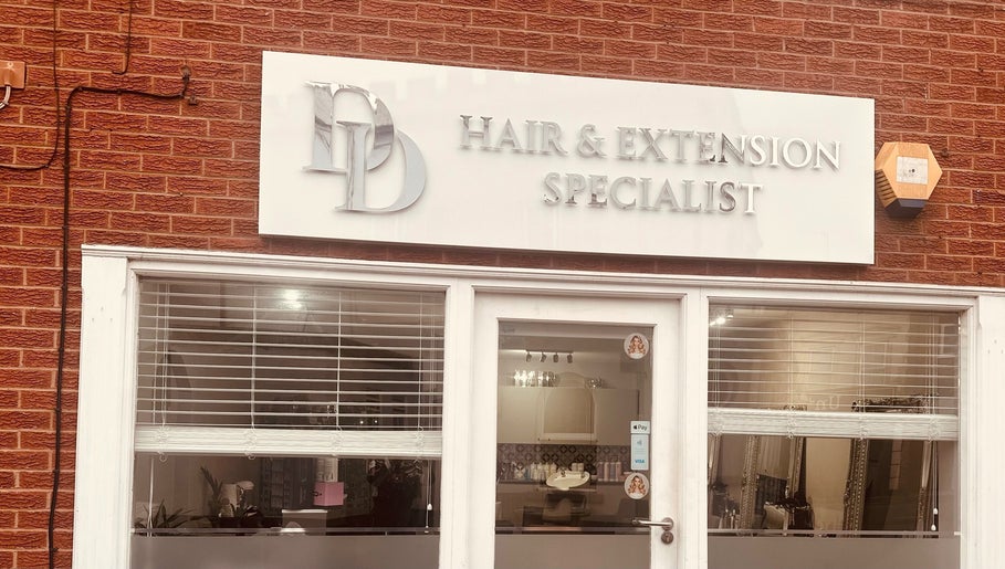 DD Hair and Extension Specialist Kidderminster صورة 1