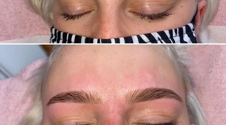 Serenity Beauty in Ayr, Scotland offers expert eyebrow shaping services for stunning results shown in this image.