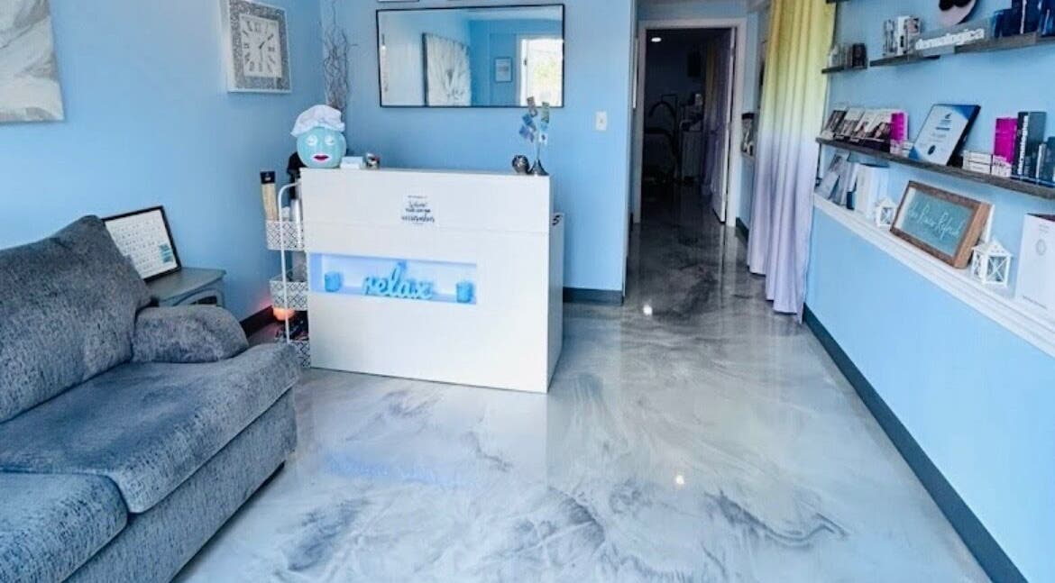 Inviting reception at Skintastic Skin Care’s Lake Side Escape in Raymond, New Hampshire, US, with soothing decor.