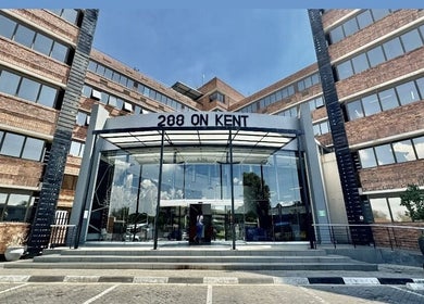 Front entrance of Zee Nail Bar in Gauteng, ZA located at 288 on Kent.