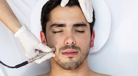 Men's Skin Clinic Sparkhill image 3