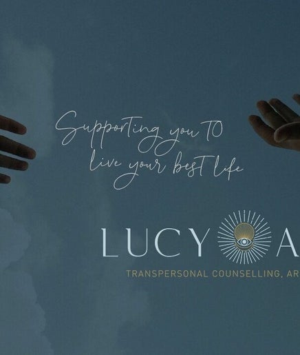 Lucy Arnott - Counselling, Art Therapy & Healing – kuva 2