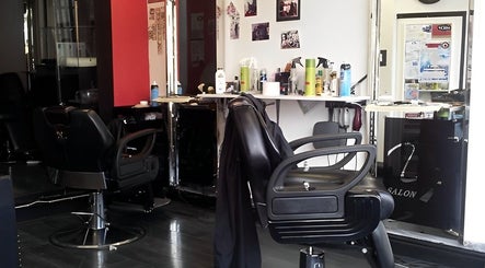 Celebritiez Barber Salon