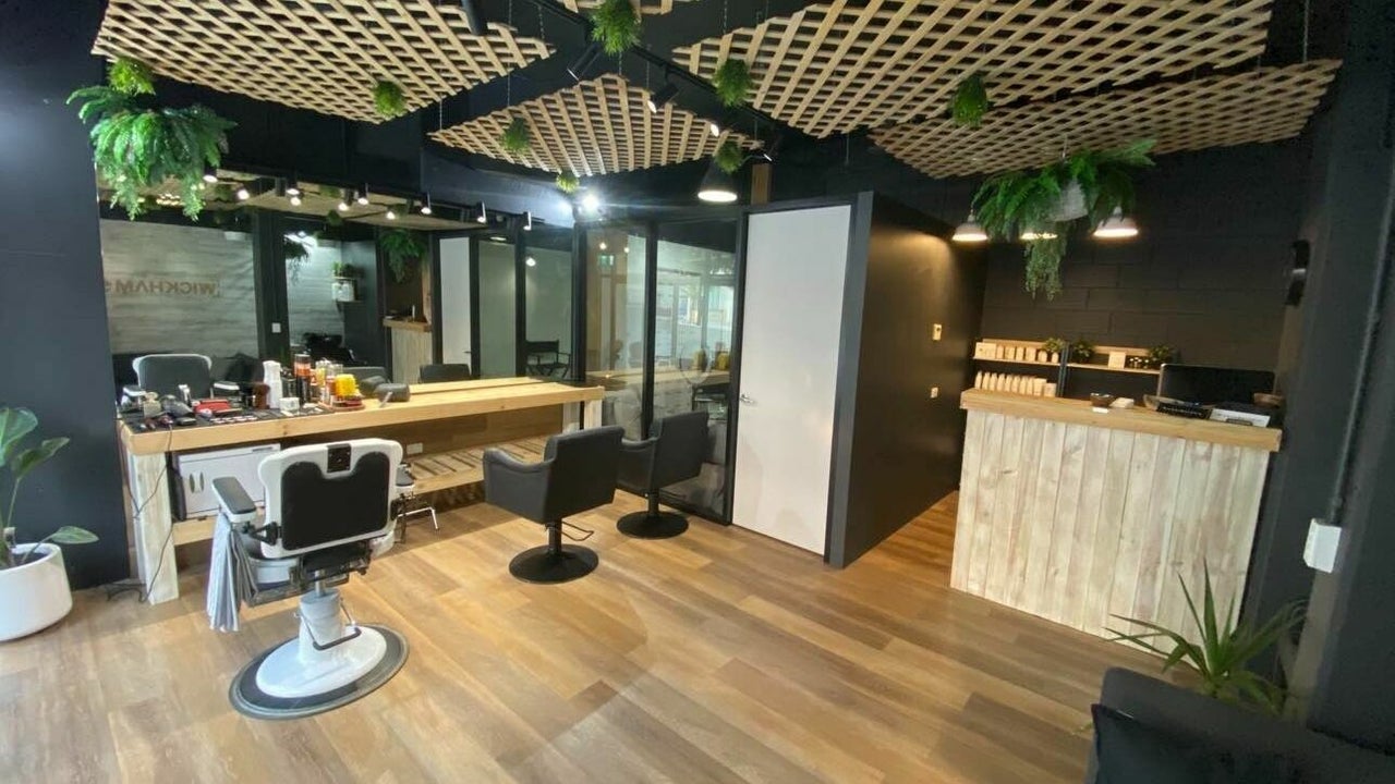 Best Women's Haircuts Near Me in Paradise Point, Gold Coast Fresha