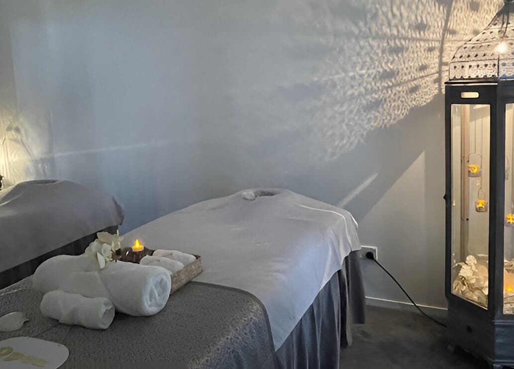 Peaceful massage room at Wai Thai New Brighton Massage Clinic, Christchurch, Canterbury, NZ, ready for relaxation.