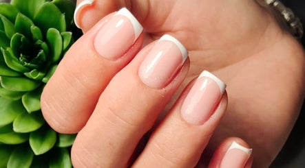 Rebel Diamond Nails image 2