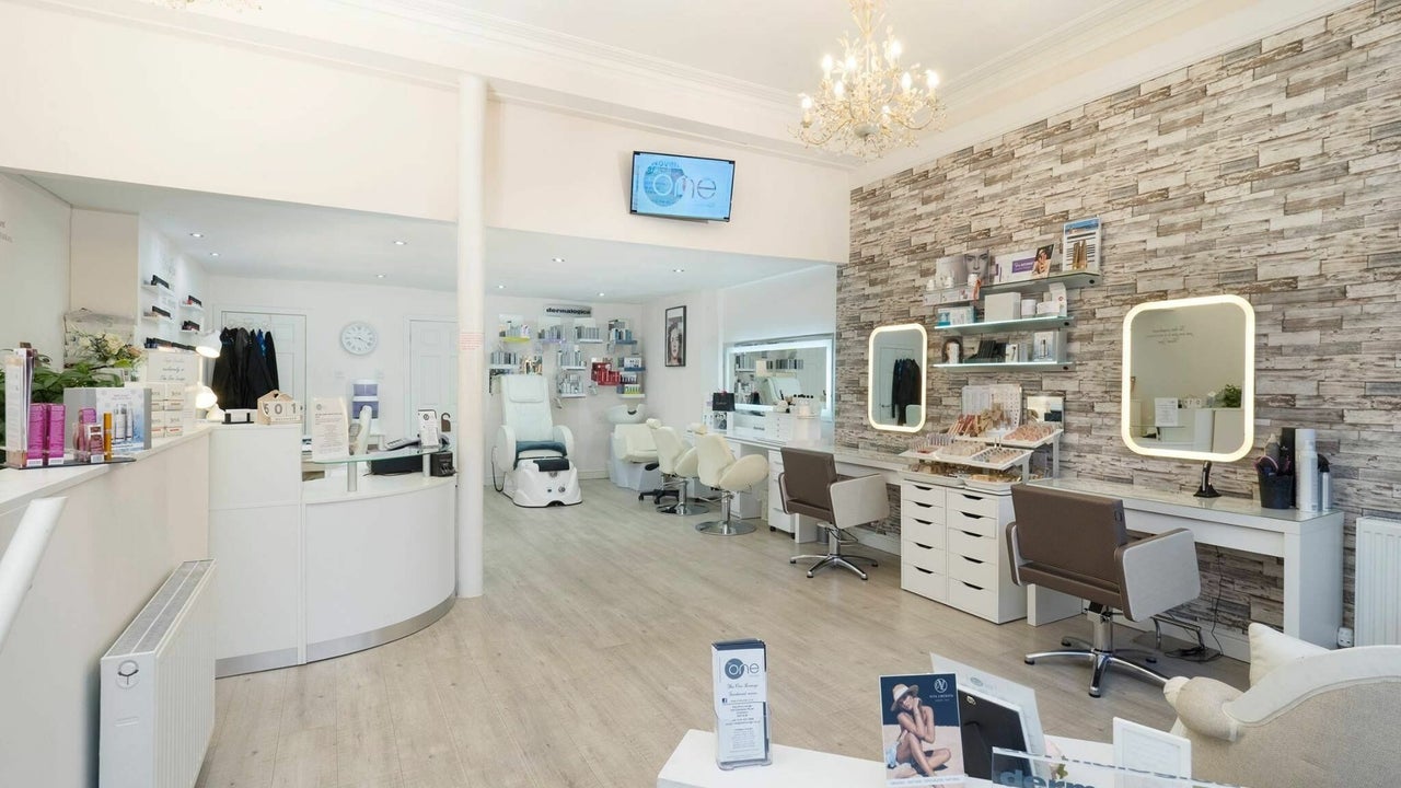 Top 20 places for Eyebrow Threading in Glasgow - Treatwell