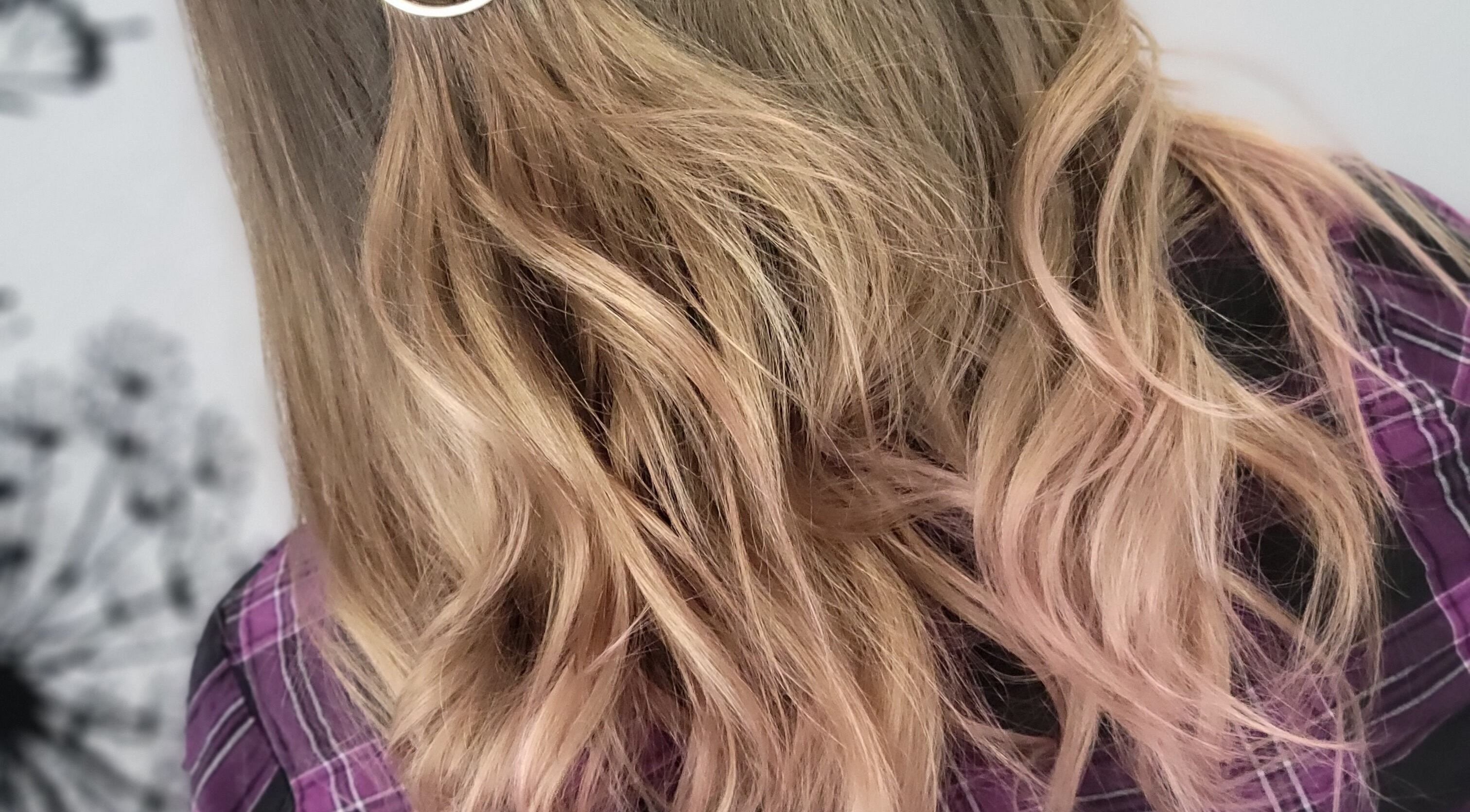 Soft, golden waves hairstyle at Roxstar Hair Design, Punta Gorda, Florida, US.